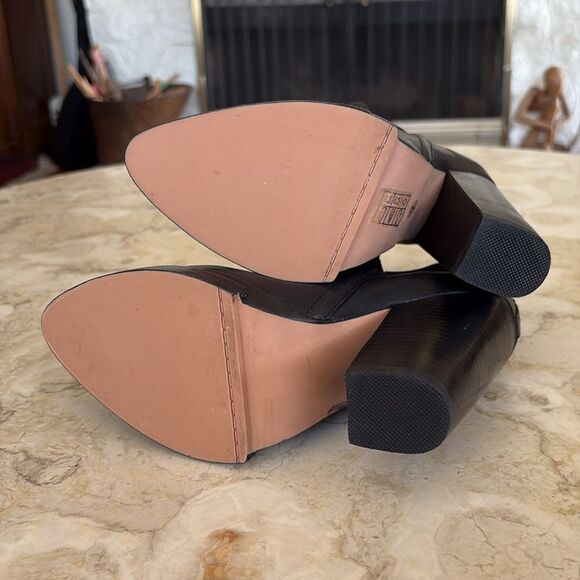 Jeffrey Campbell Who's Next Block Heel Cut Out Sides Leather Ankle Boots - Picture 11 of 14